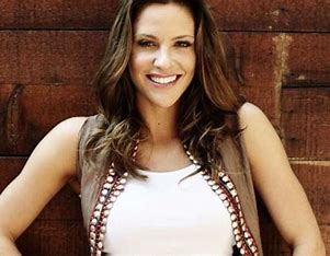 is-jill-wagner-related-to-robert-wagner