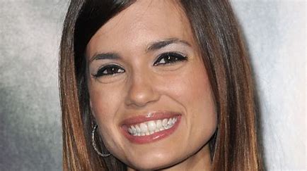 is-torrey-devitto-related-to-danny-devito