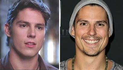 is-sean-faris-related-to-tom-cruise