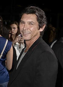 is-lou-diamond-phillips-related-to-charlie-sheen