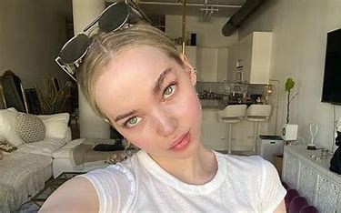 is-lev-cameron-related-to-dove-cameron