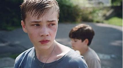 is-charlie-plummer-related-to-christopher-plummer