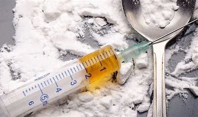 which-issue-is-related-to-long-term-heroin-use?-pleasuredepressionhypoxiamood-swings