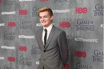 is-jack-gleeson-related-to-jackie-gleason