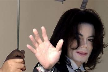 is-brandon-howard-related-to-michael-jackson