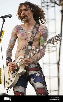 is-taylor-hawkins-related-to-justin-hawkins
