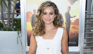 is-brec-bassinger-related-to-kim-bassinger